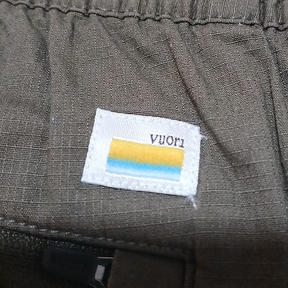 Vuori Dark Oregano/Olive Ripstop Organic Cotton Shorts w/ Teflon Shield Coating - Picture 8 of 9